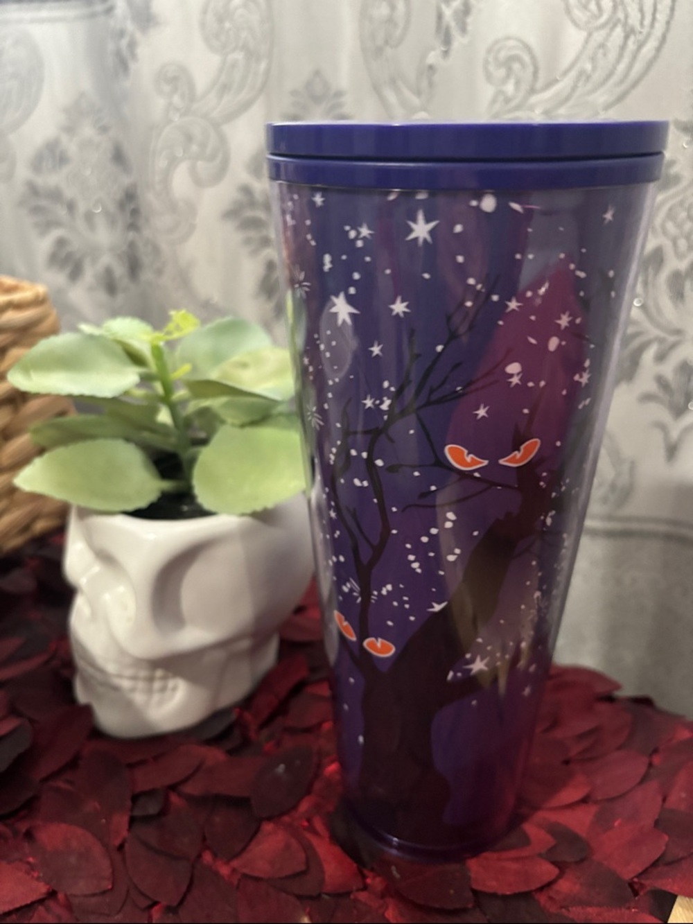 Starbucks, Halloween glow a
In dark Tumbler